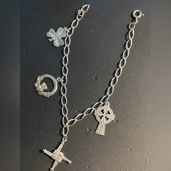 Jewelry - 7” Vintage 925 Silver Charm Bracelet with 4 charms 2 stamped Made In Ireland.